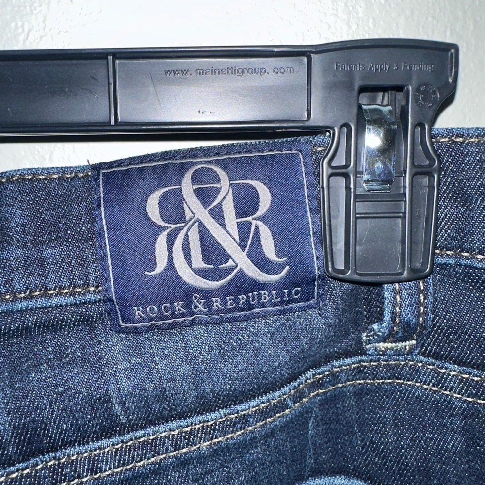 Rock & Republic Dark Blue Boot Cut Jeans - Picture 4 of 8